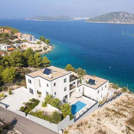 New ! Palm Bay 1 & 2 With Two Heated Pool - Near Sea Ražanj