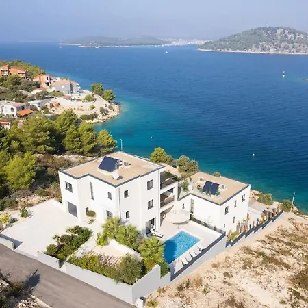 Willa New ! Palm Bay 1 & 2 With Two Heated Pool - Near Sea *