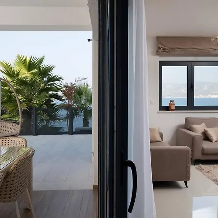 New ! Palm Bay 1 & 2 With Two Heated Pool - Near Sea *