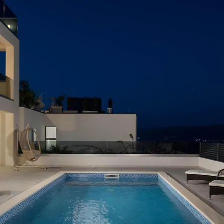 Villa New ! Palm Bay 1 & 2 With Two Heated Pool - Near Sea Ražanj
