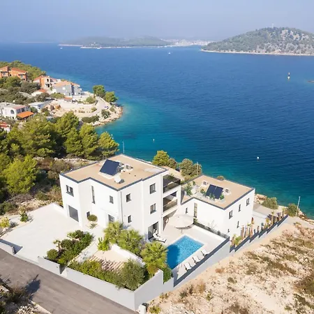 New ! Palm Bay 1 & 2 With Two Heated Pool - Near Sea * Ražanj