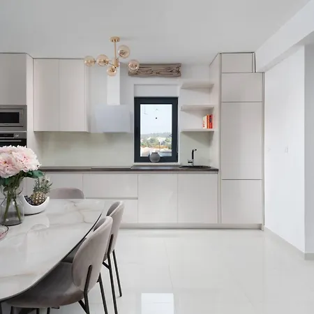 Villa New ! Palm Bay 1 & 2 With Two Heated Pool - Near Sea