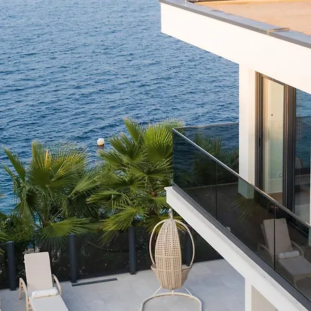 Villa New ! Palm Bay 1 & 2 With Two Heated Pool - Near Sea *