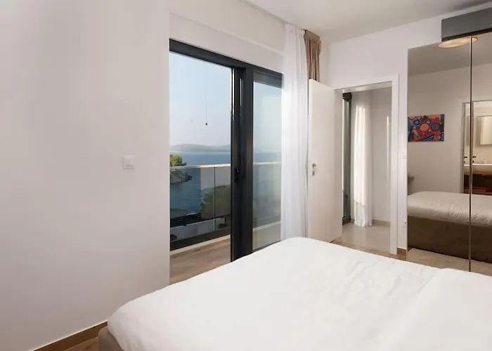 New ! Palm Bay 1 & 2 With Two Heated Pool - Near Sea * Ražanj