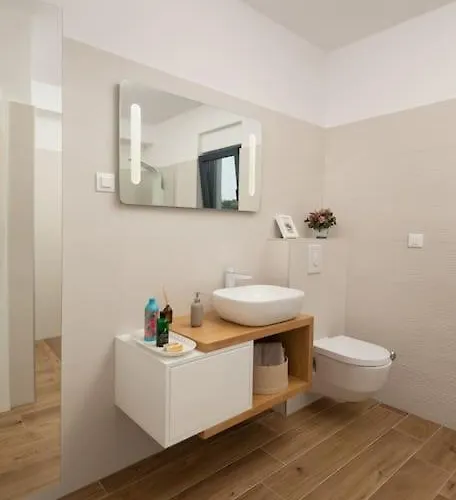 New ! Palm Bay 1 & 2 With Two Heated Pool - Near Sea וילה