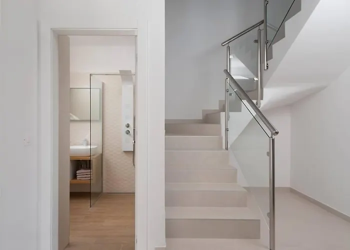 וילה New ! Palm Bay 1 & 2 With Two Heated Pool - Near Sea Ražanj